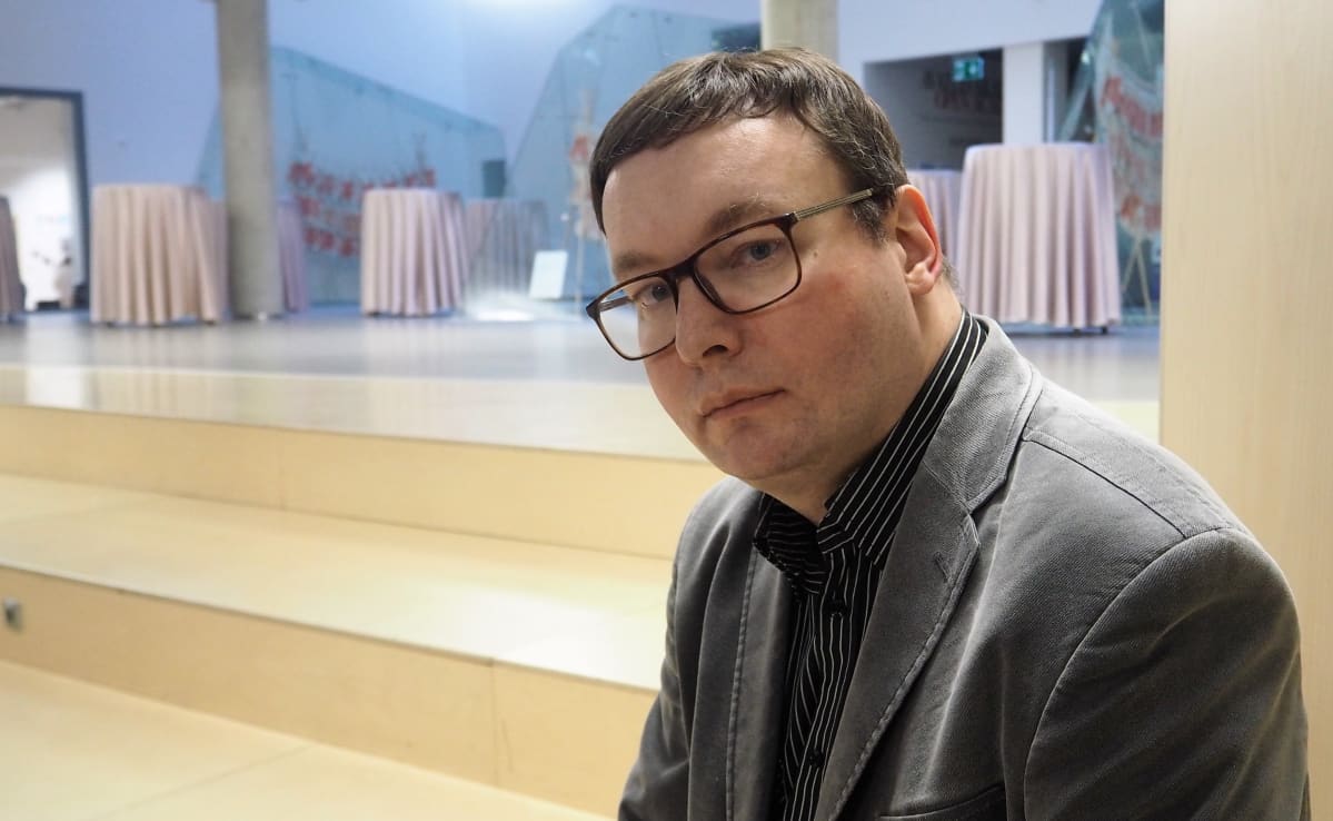 "EKRE muokkaa Viron keskustelukulttuuria ja asenneilmapiiriä", sanoo Tallinnan yliopiston apulaisprofessori Tõnis Saarts.