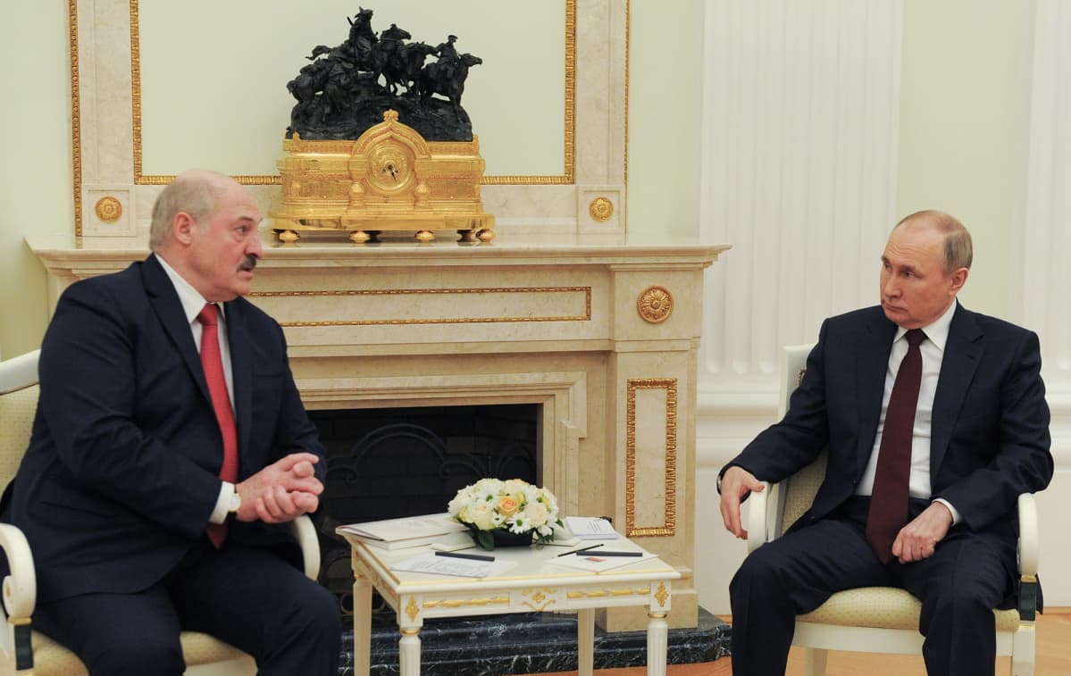 Valko-Venäjän presidentti Alexander Lukashenko ja Venäjän presidentti Vladimir Putin.
