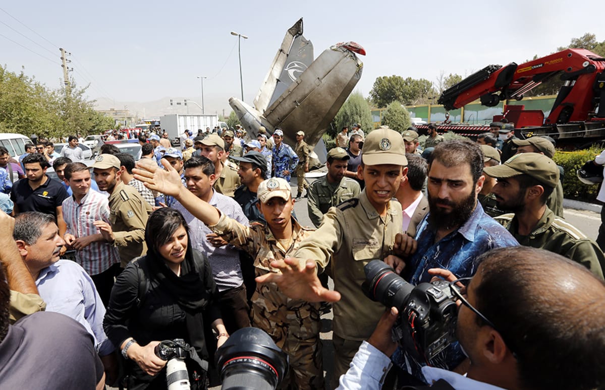 Sotilaallinen lesbot porno