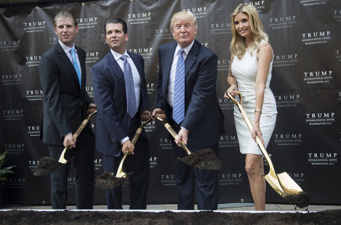 Eric Trump, Donald Trump Jr, Donald Trump ja Ivanka Trump.