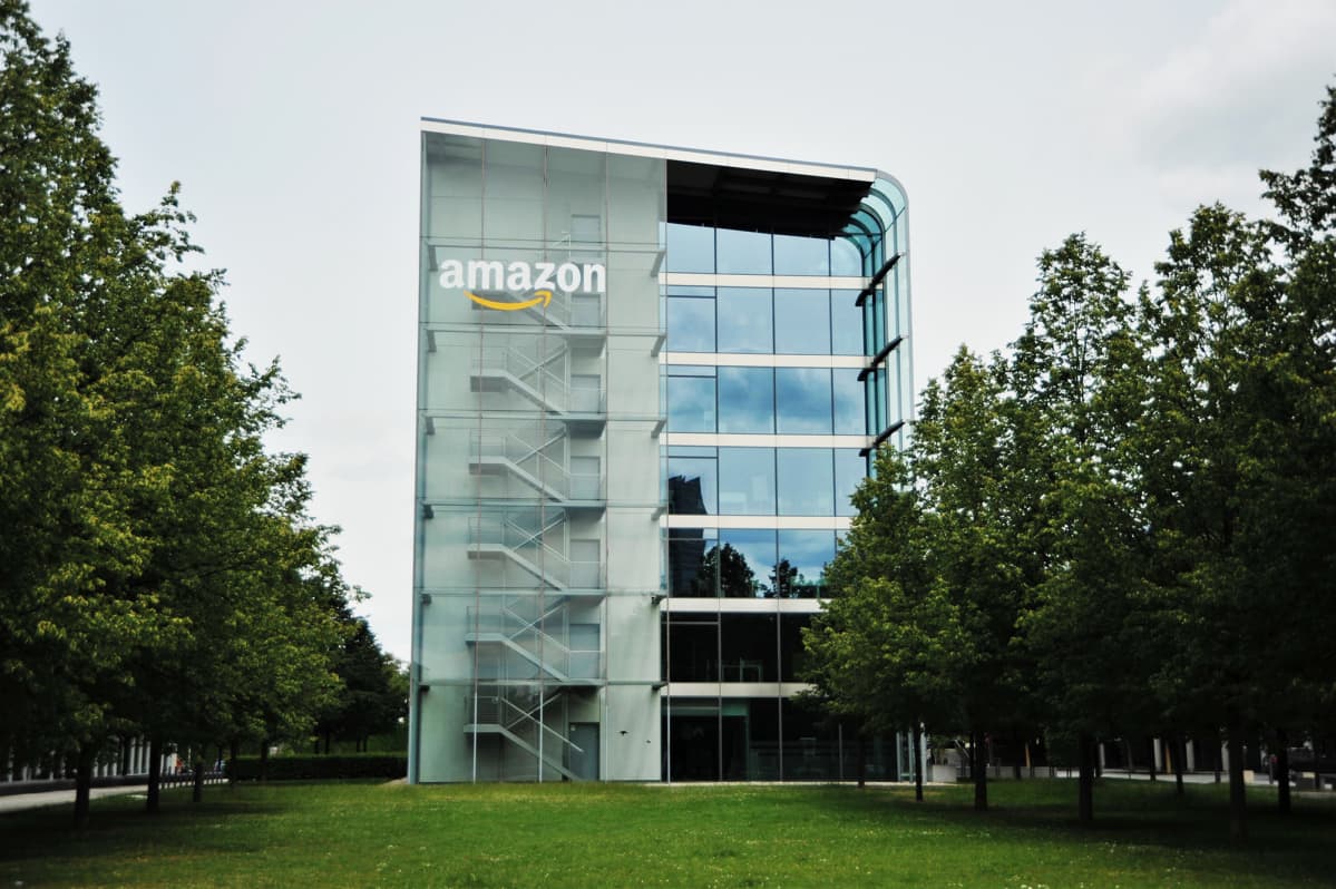 Saksan Amazonin pääkonttori Münchenissä.