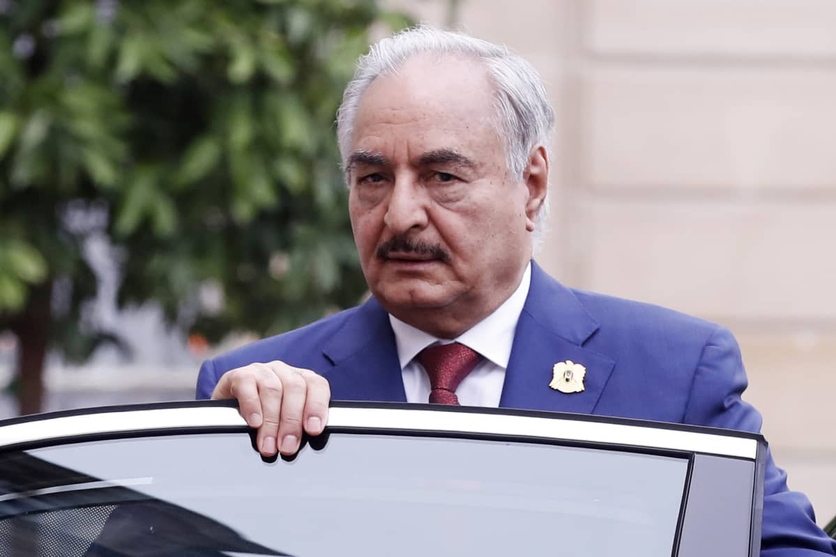 Kapinalliskenraali Khalifa Haftar.