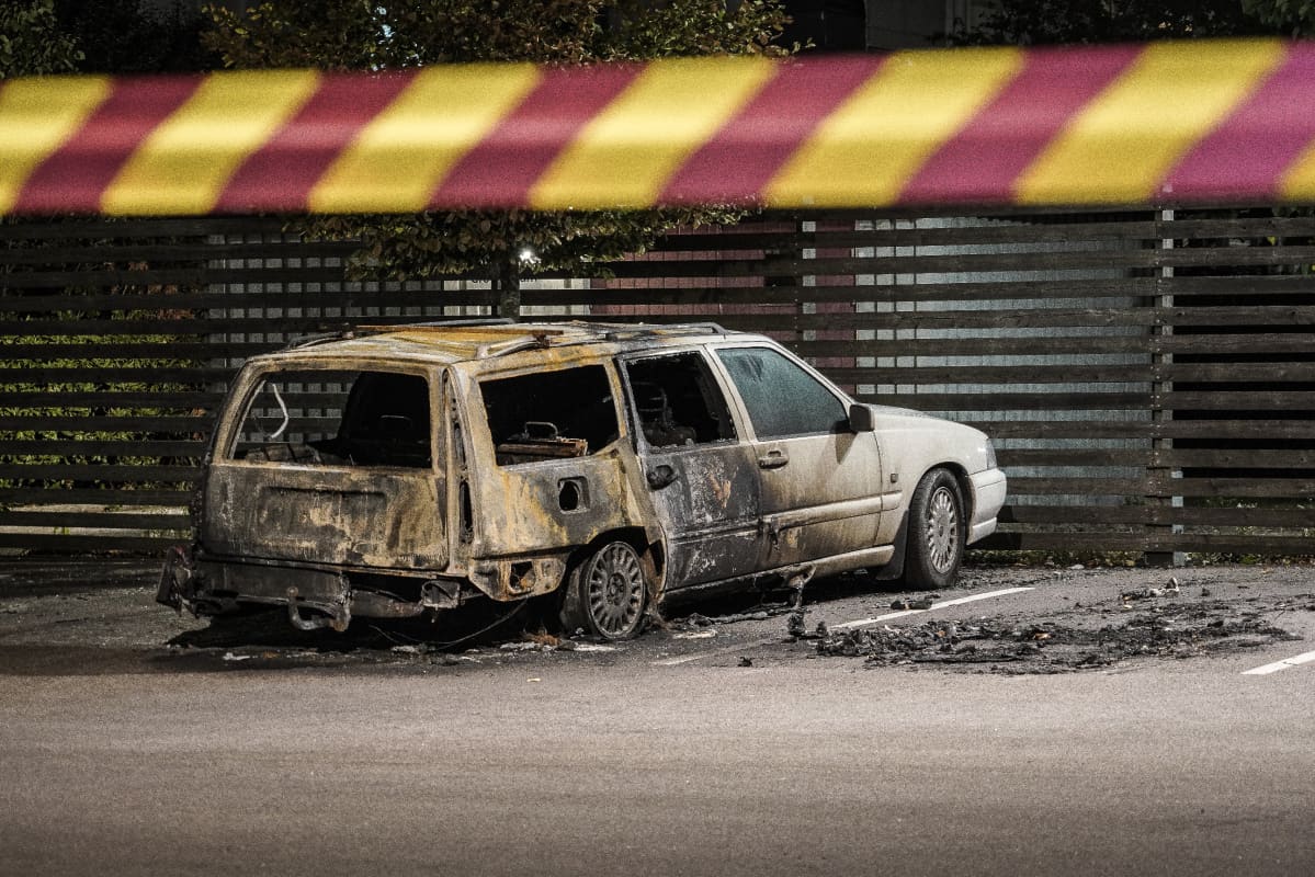 Poltettu auto