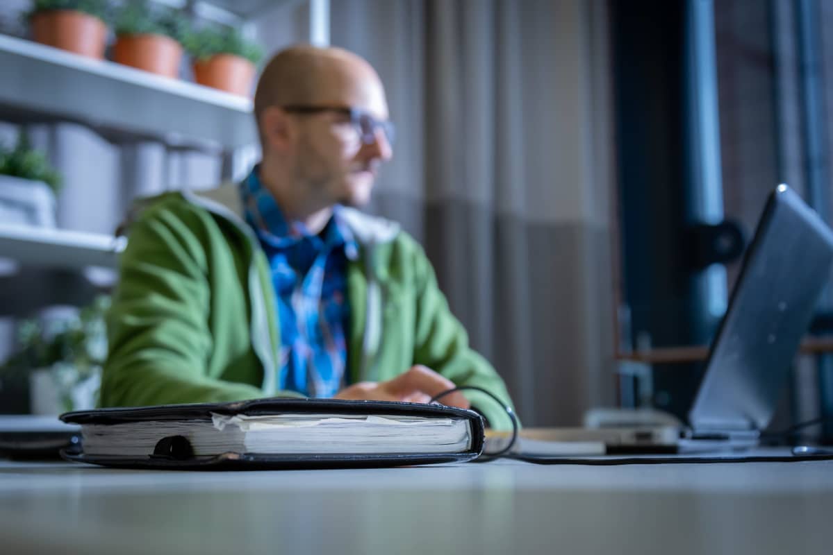 Timo van Beukering etätöissä