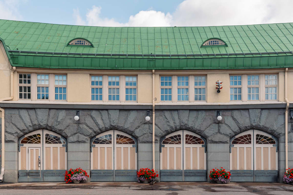 Tampereen arkkitehtuuri- ja designviikon kävelykierros.