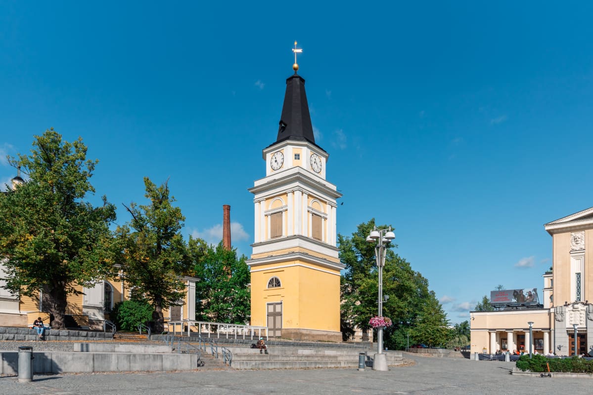 Tampereen arkkitehtuuri- ja designviikon kävelykierros.