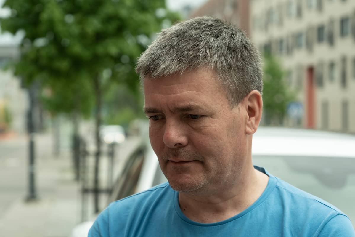 Pekka Rintala Vantaan Kivistössä. Kivistön lähellä töissä käyvä Pekka Rintala ei näe tarvetta isolle kauppakeskuskselle Kivistöön. Hänen mielestään kauppakeskus Jumbo on niin lähellä, ettei ostovoima riitä.