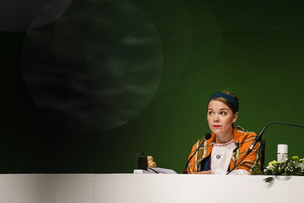 Kuvassa on Keskustan puoluekokous Oulussa syyskuussa 2020, puhumassa pj Katri Kulmuni.