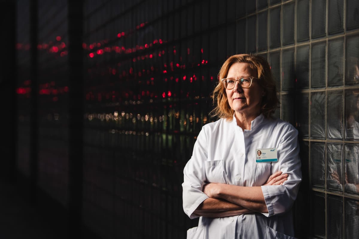 Kuvassa professori Tiina Saarto.