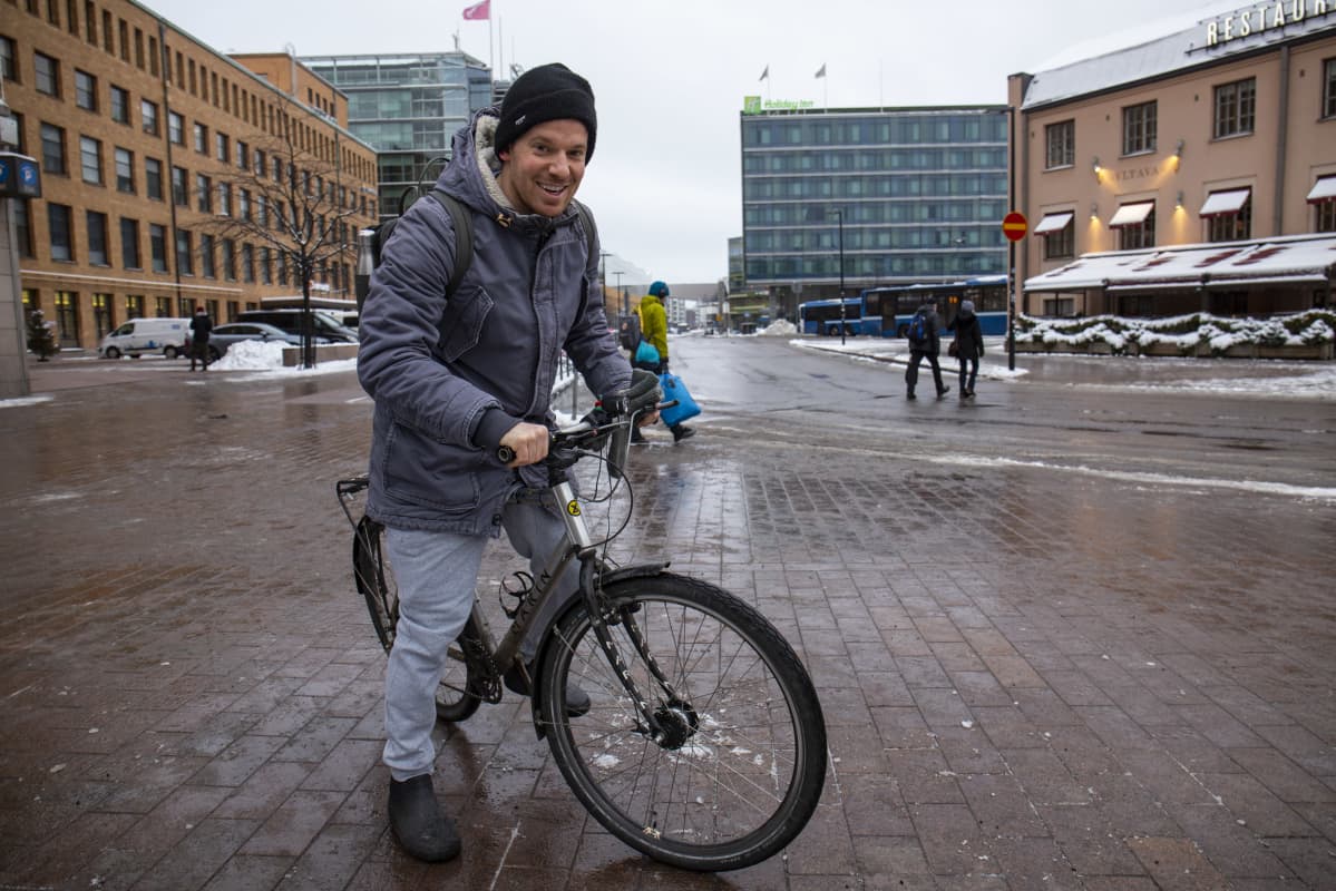 Pyöräilijä