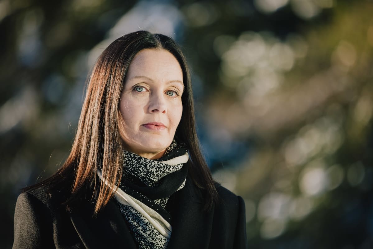 Kuvassa Anne Kaartinen.