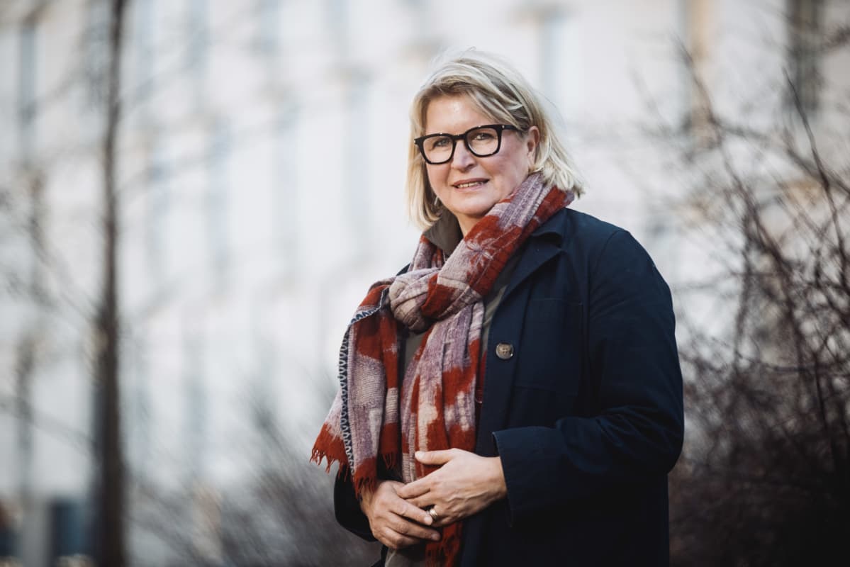 YLE 20210421 YLE 20210421 Auli Valli-Lintu, Hallitusneuvos Sosiaali- ja terveysministeriö kuvattu Jätkäsaaressa, Helsingissä.