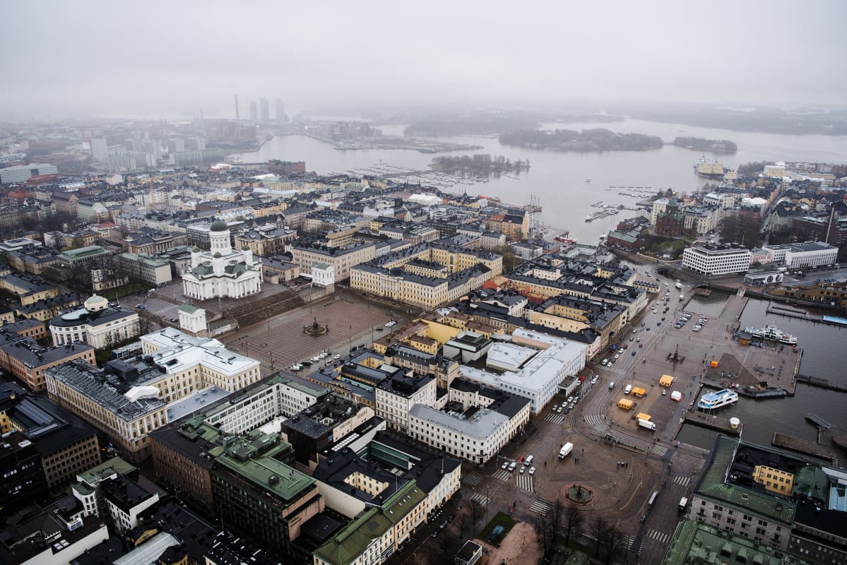 Ilmakuvassa on Helsingin Senaatintori toukokuussa 2021.