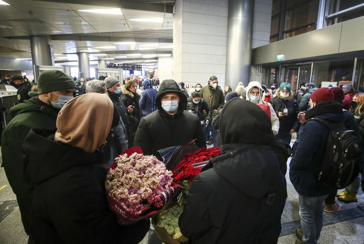 Aleksei Navalnyitä odotetaan Moskovassa.