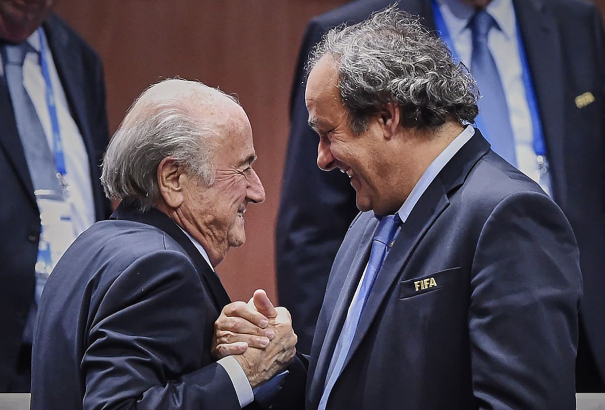 Sepp Blatter ja Michel Platin.