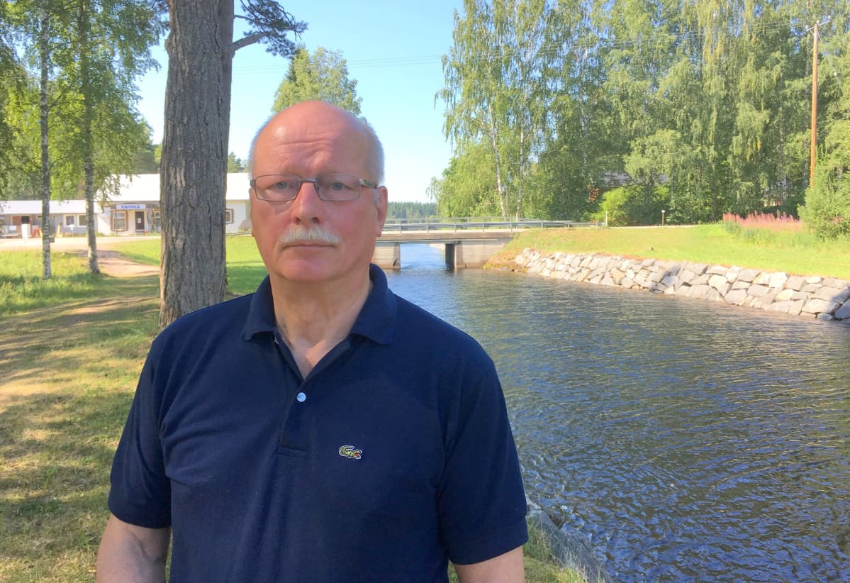 Venäjän tutkimuksen professori Timo Vihavainen Telakanavalla.