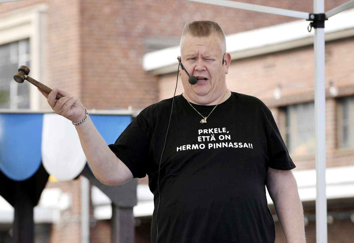 Aki Palsanmäki