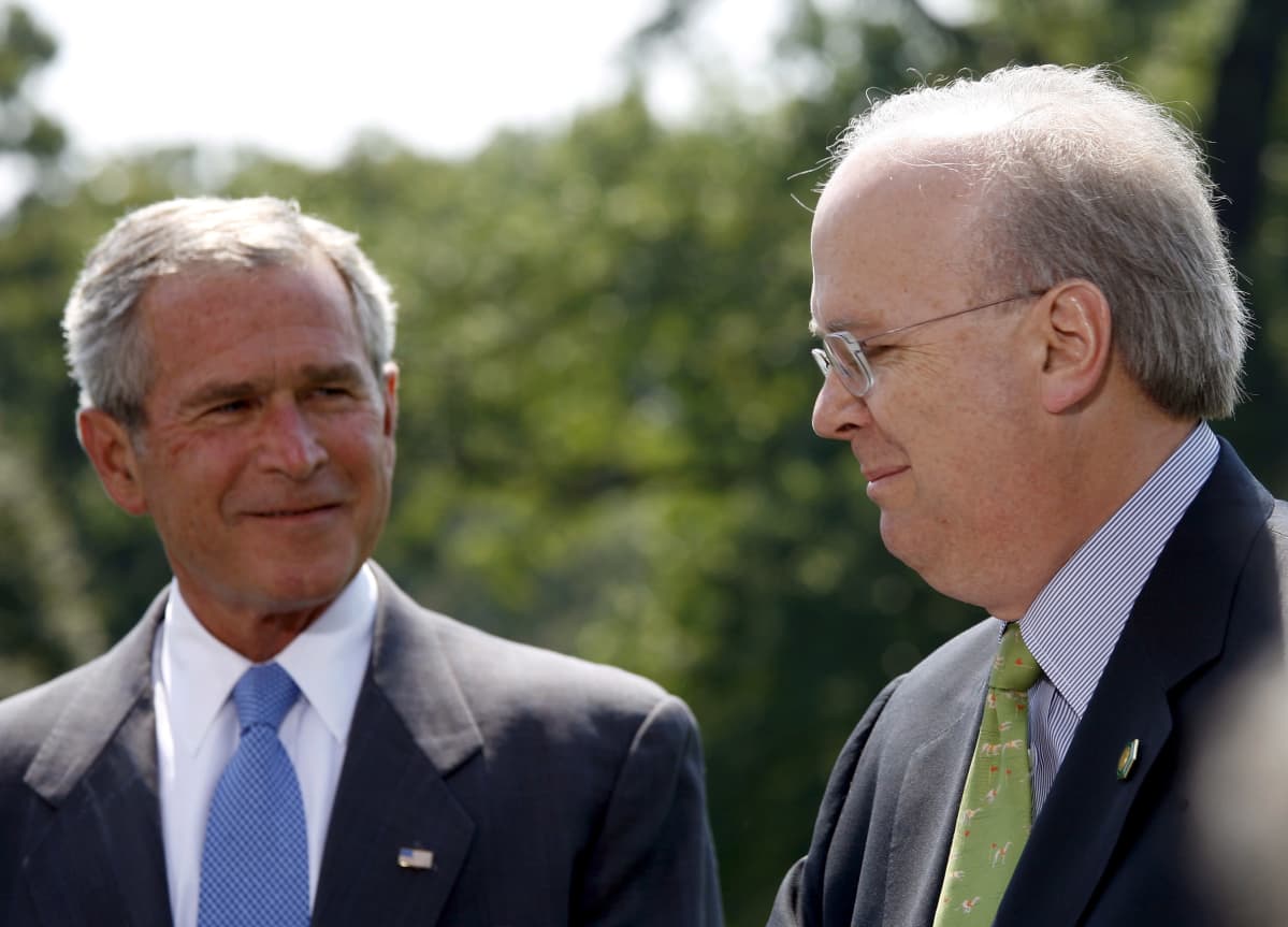 Presidentti George W. Bush ja Karl Rove.