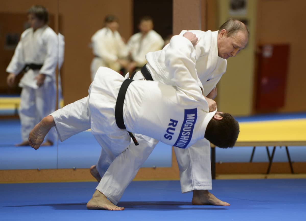 Putin judoharjoituksissa