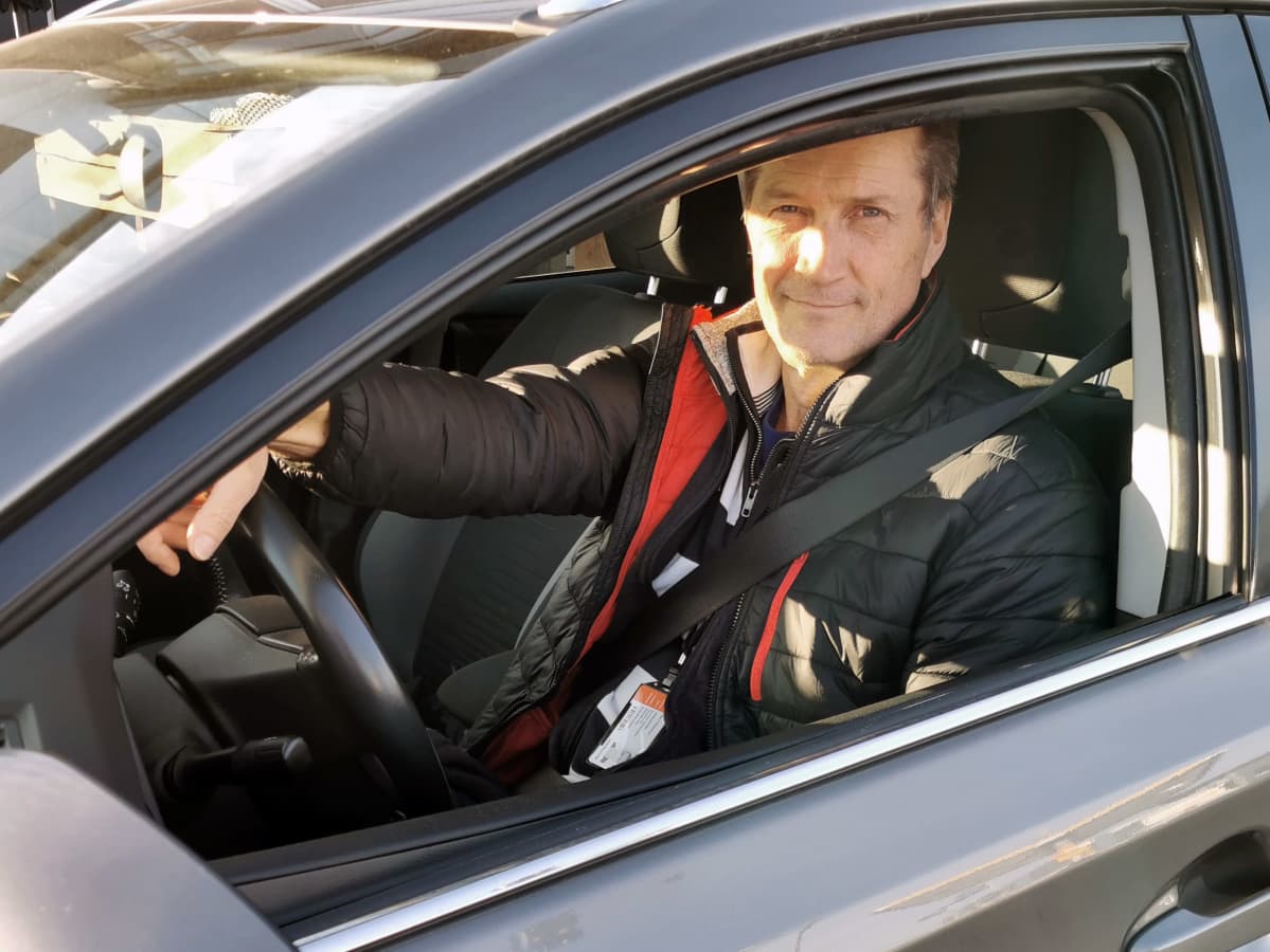 Harri Rasimus autossaan