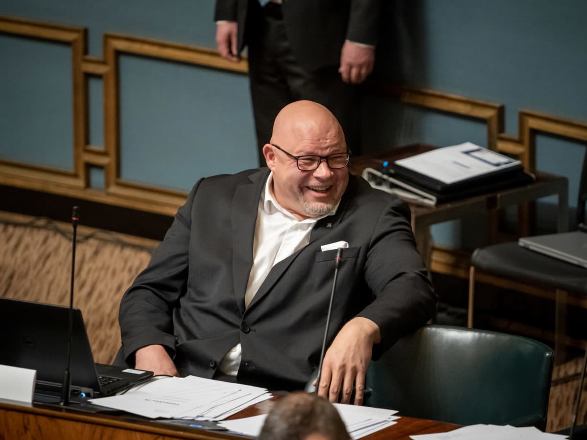 Ano Turtiainen