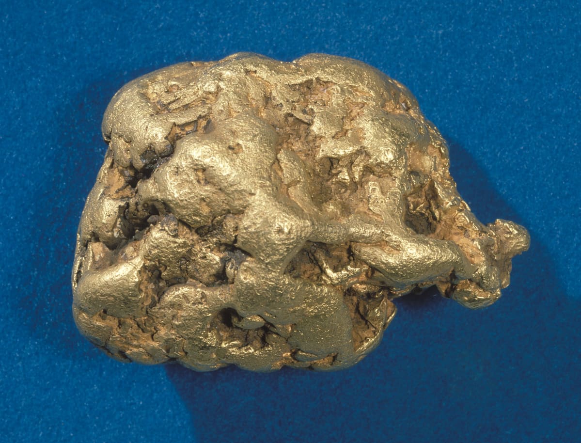 Suomen suurimman kultahipun kopio 392, 9 g,