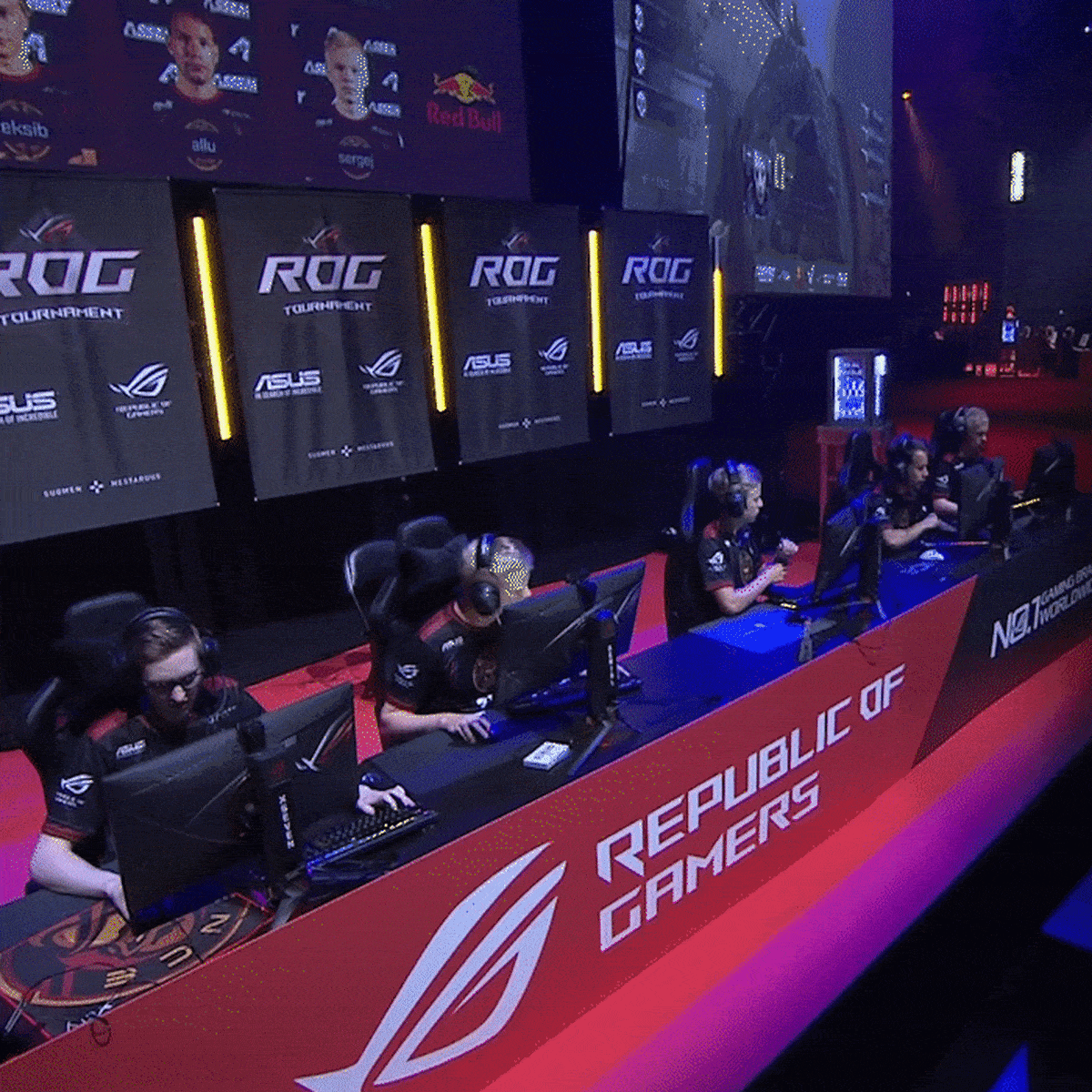 esport-700-700_1.gif