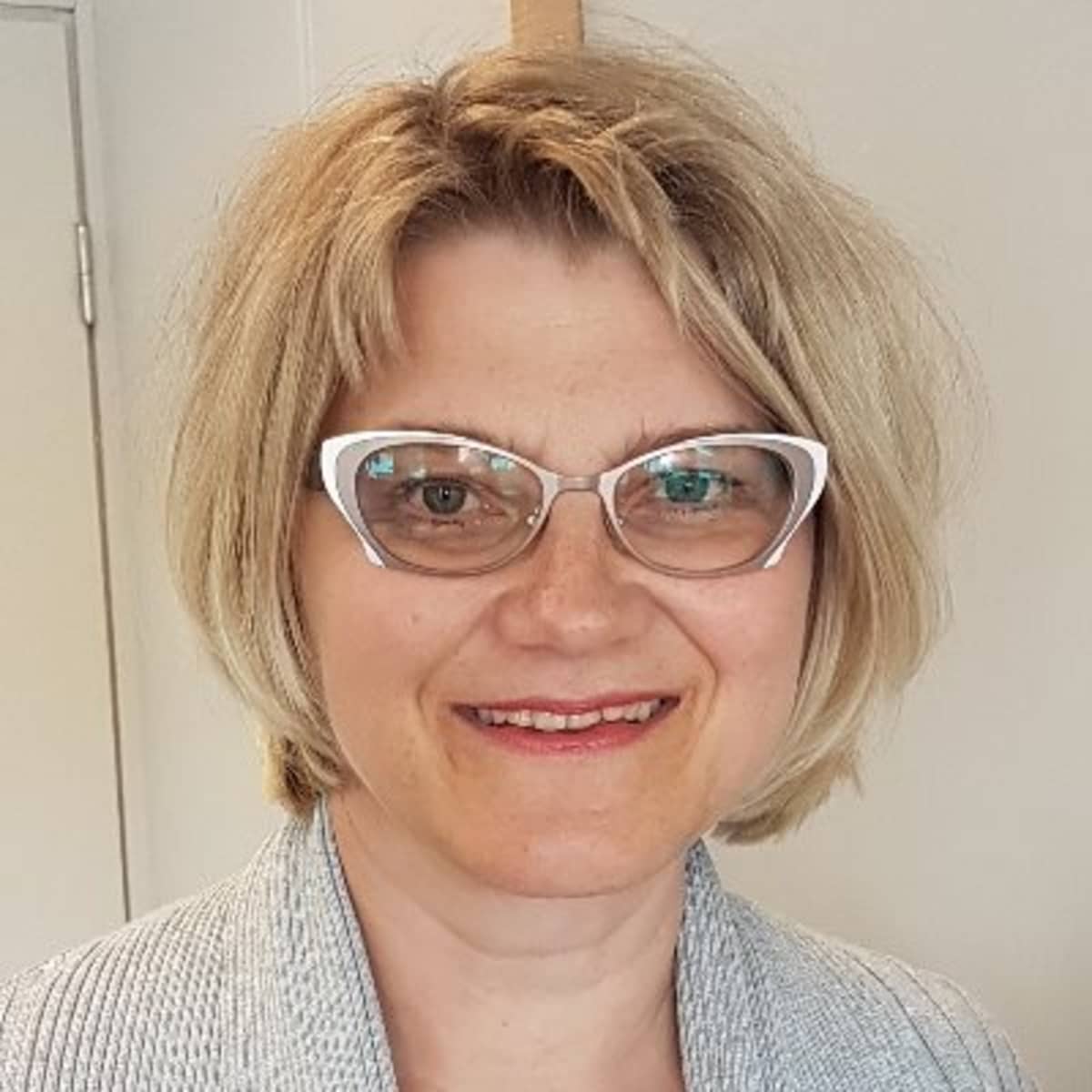 Kehittämispäällikkö Maria Kuukkanen Perhehoitoliitosta.