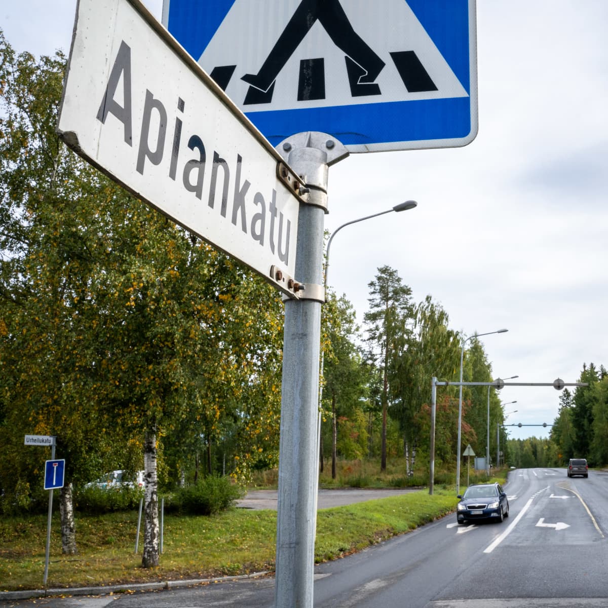 Apiankadun ja Urheilukadun risteys Valkeakoskella.