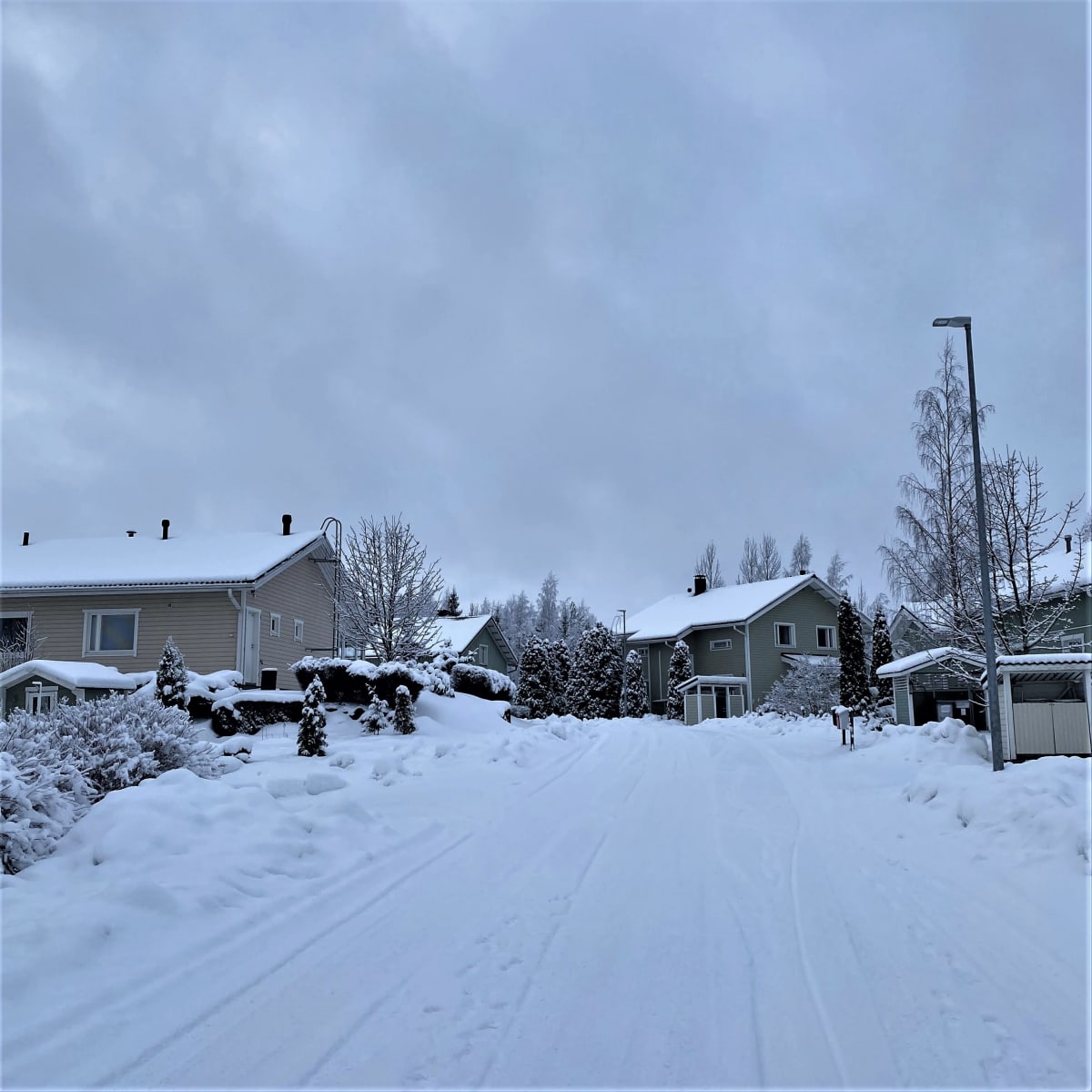 Omakotialue Lappeenrannan Karhuvuoressa.