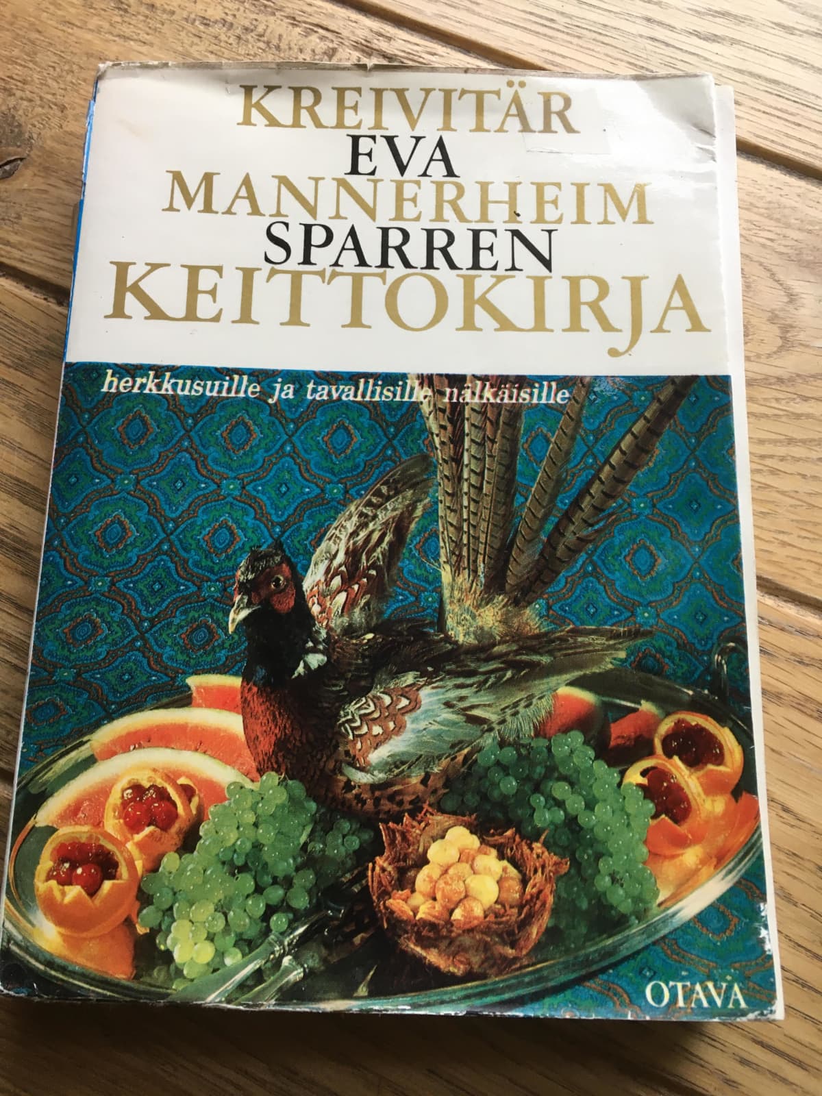 Kreivitär Eva Mannerheim-Sparren keittokirja.