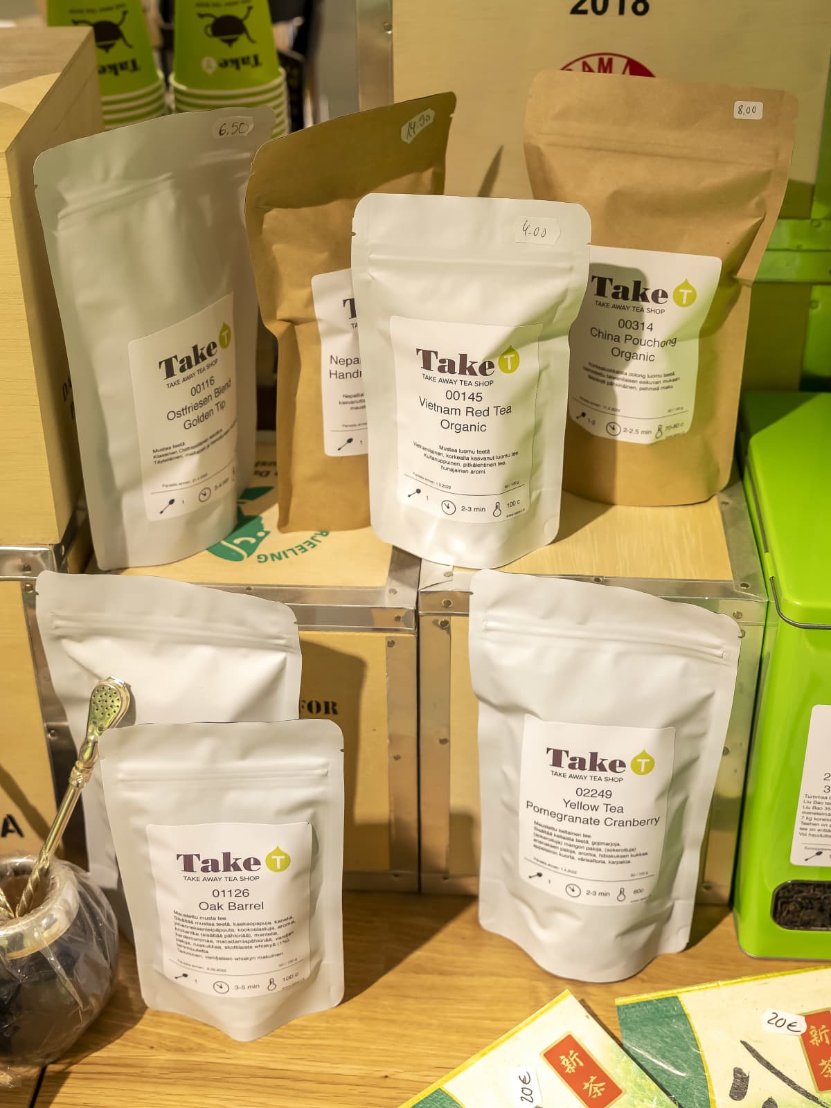 Uudelleen käytettäviä teepusseja.