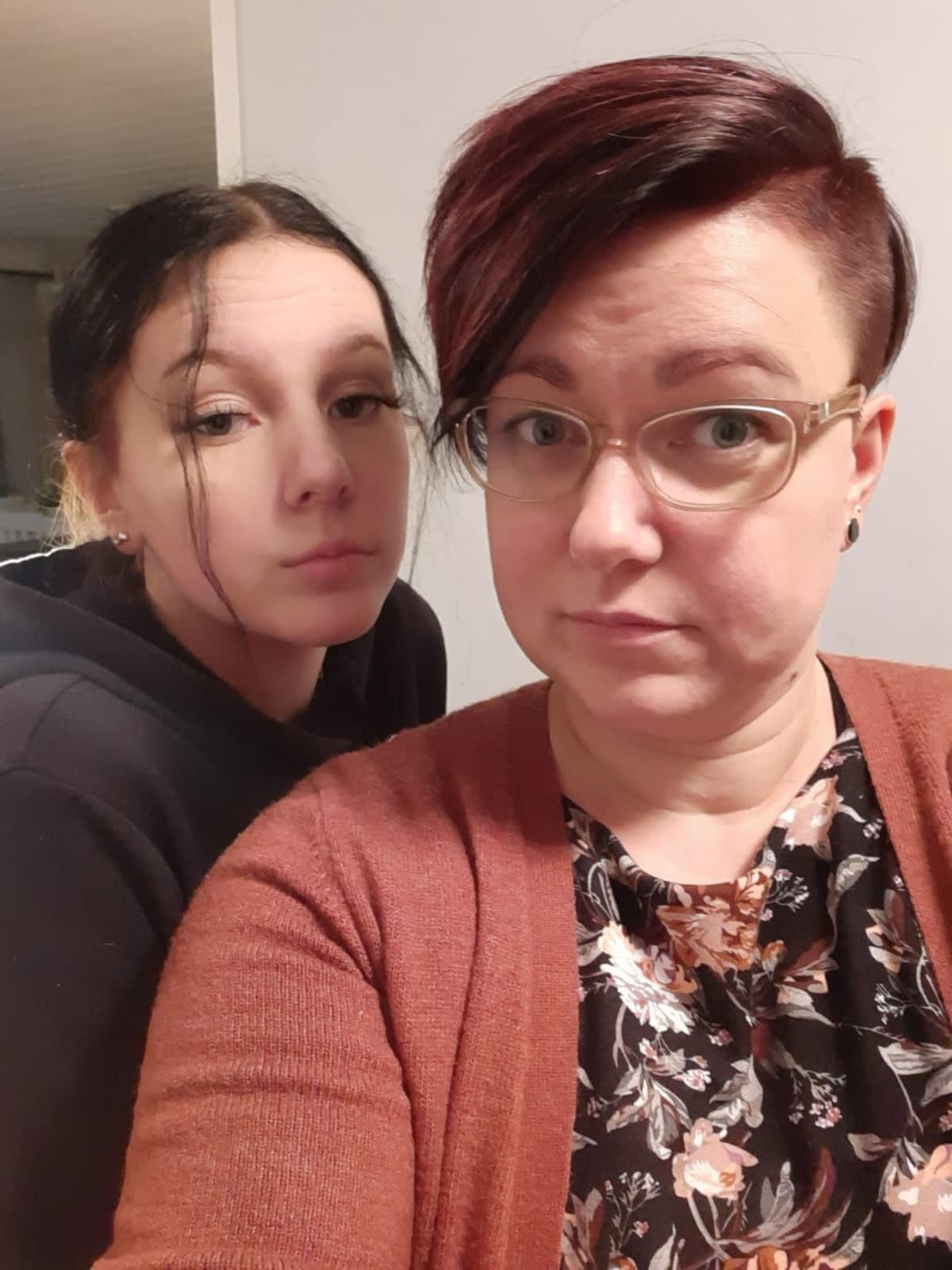 Eeva ja Laura Toikka