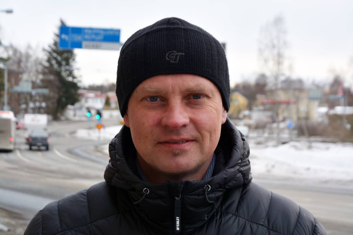 Ely-keskuksen projektipäällikkö Janne Ponsimaa.