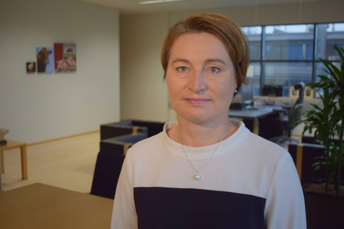 Johtaja Pia Nybäck HK Scanilta.
