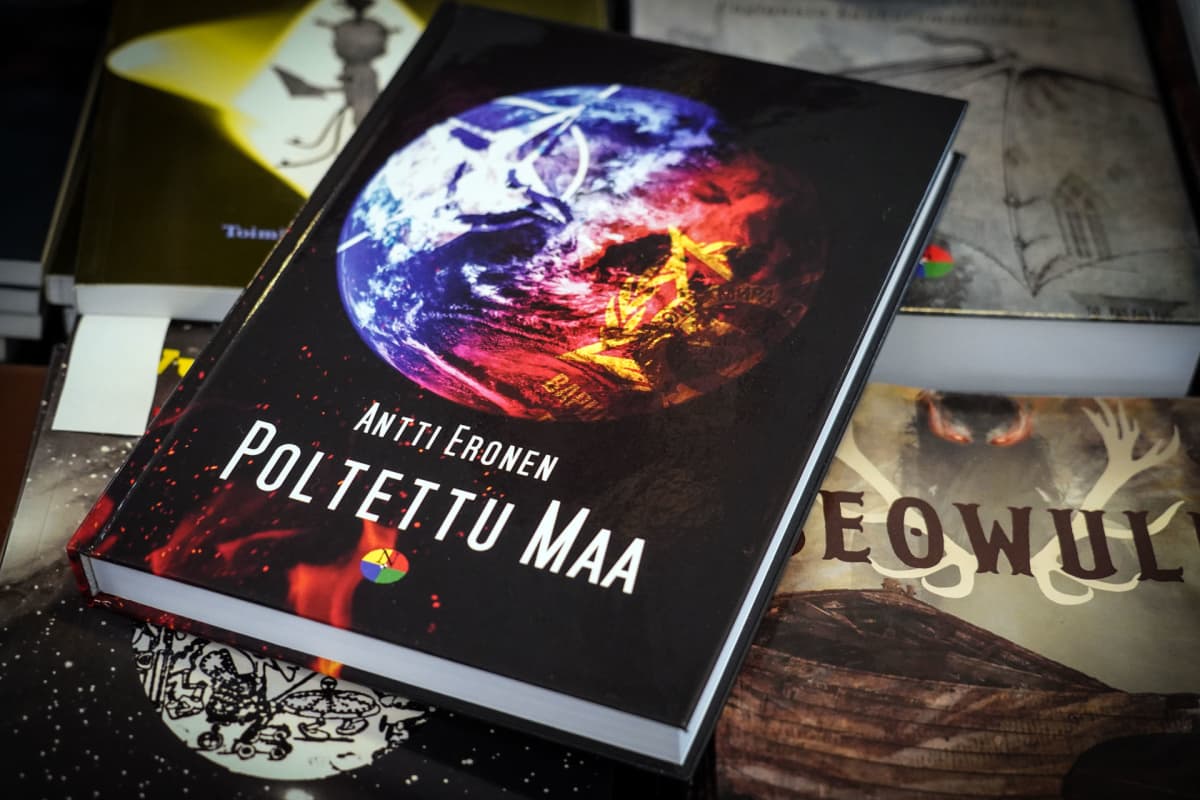 Antti Eronen, Poltettu maa, kirja