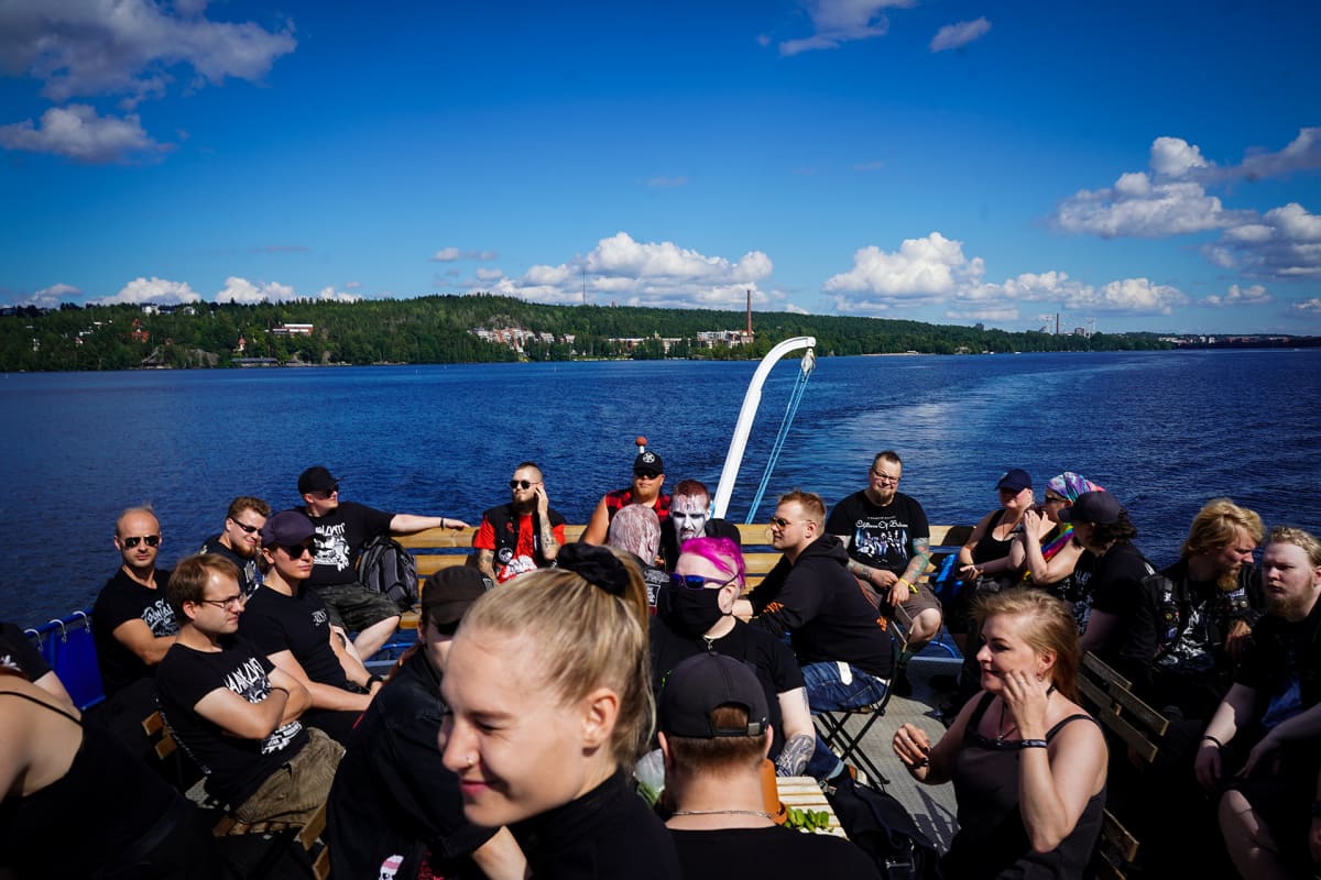 Saarihelvetti