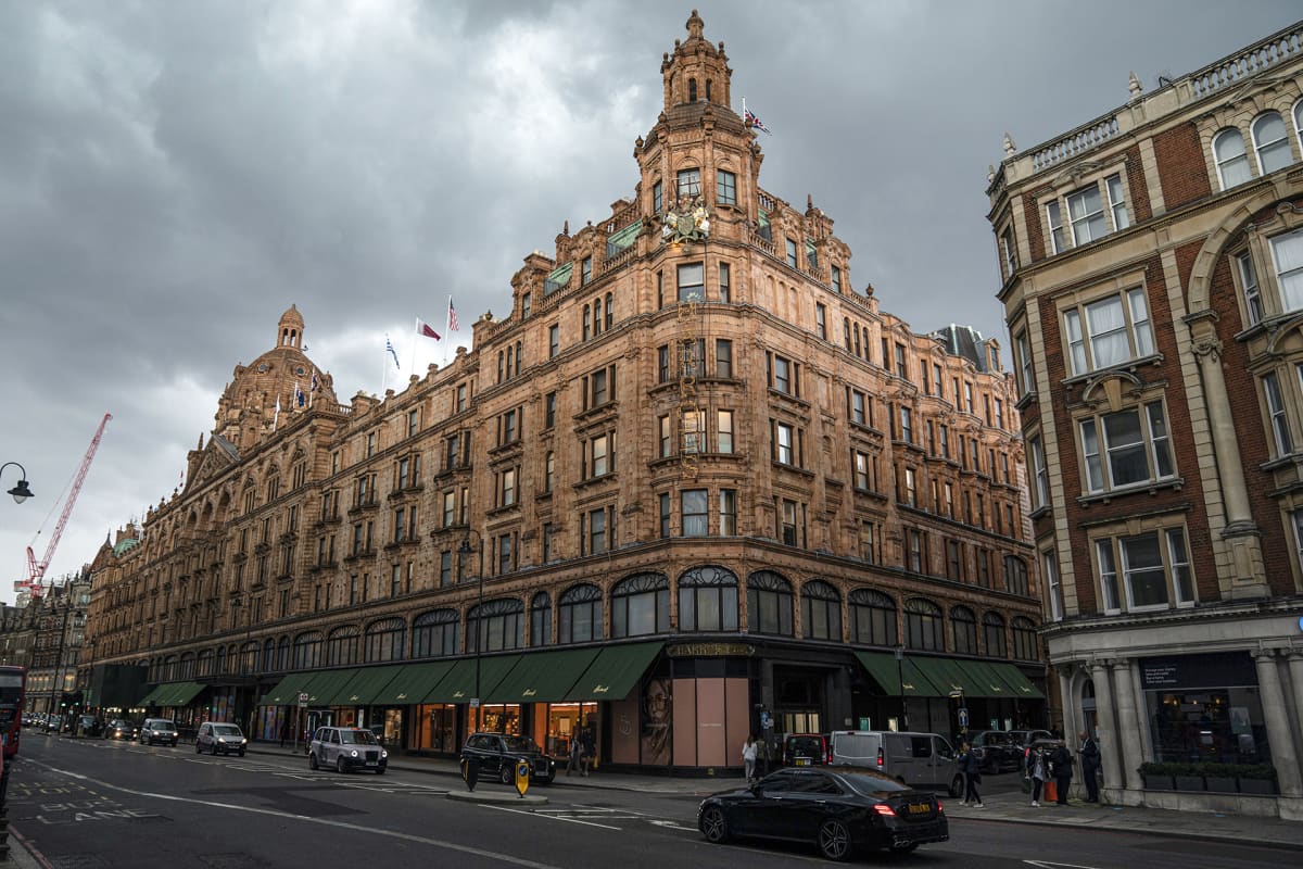 Lontoon Knightsbridgessä sijaitsevassa Harrods