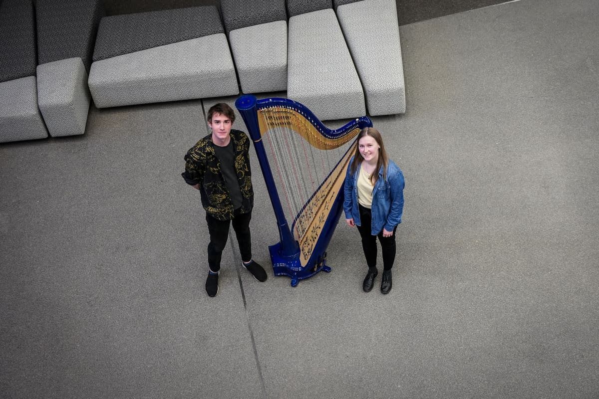 Emil Sana, Katilyne Roels, harppu
