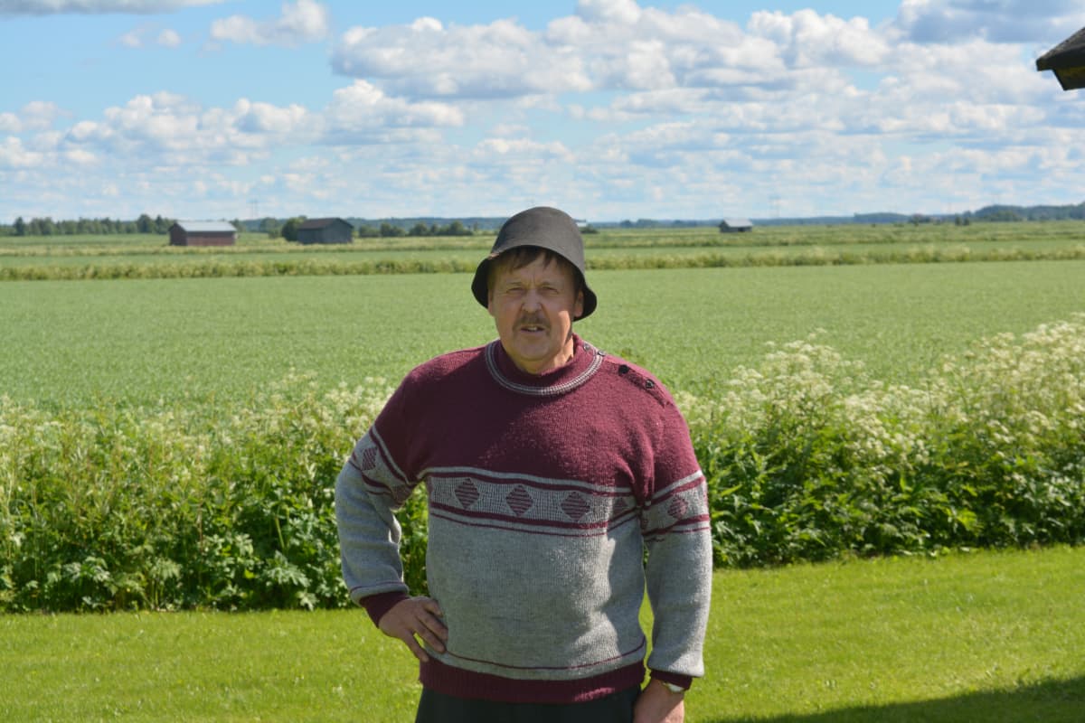 Jussin Jokisaunojen isäntä Juha Rinta-Röyskö