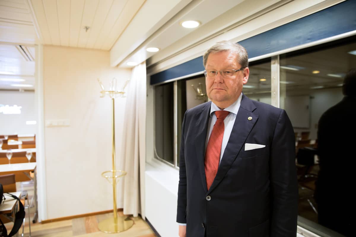 Toimitusjohtaja Jan Hanses Mariellalla.