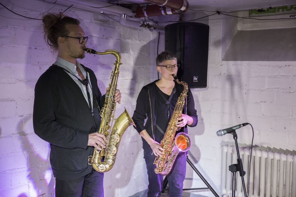 Jarno Tikka, Suvi Linnovaara, tenorisaksofoni