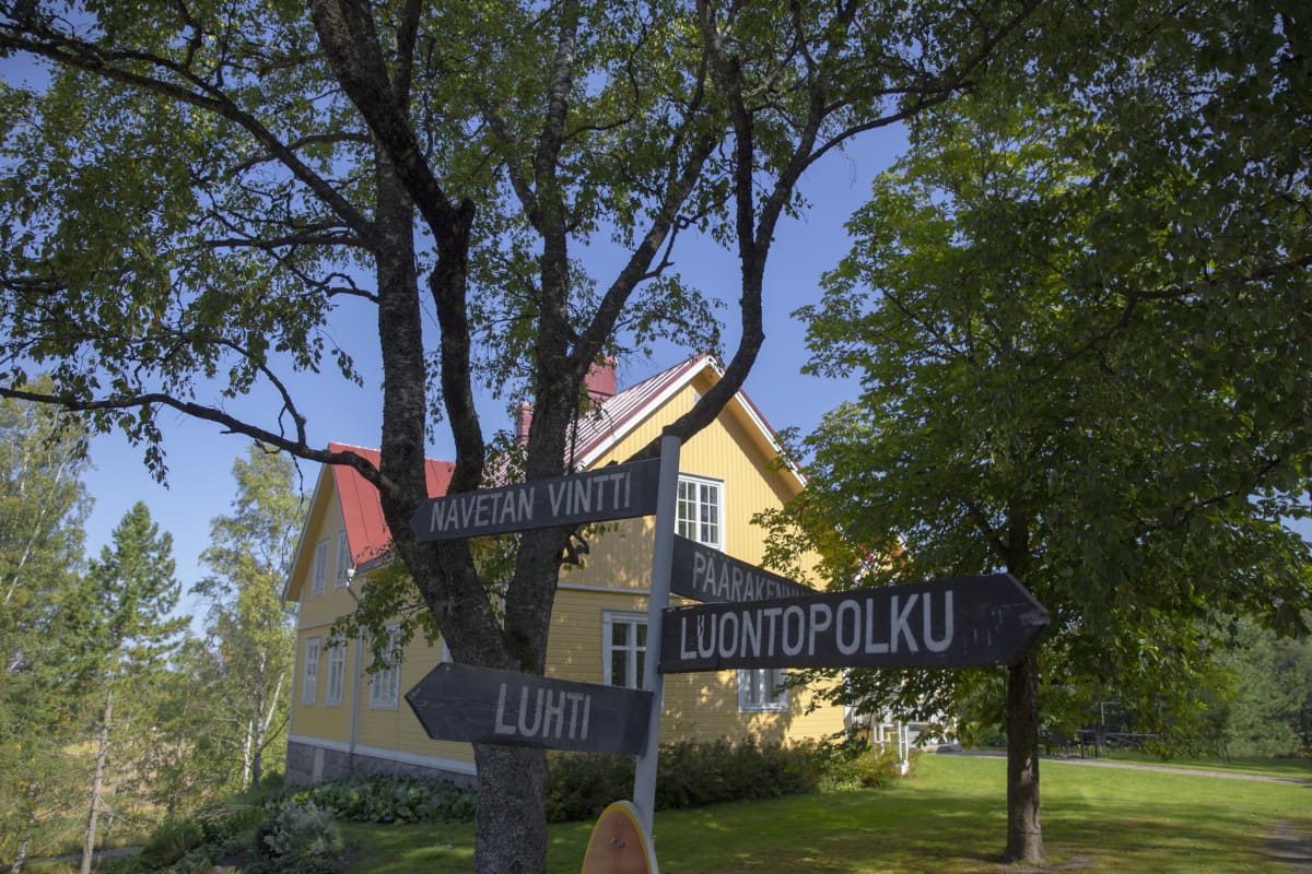 Pitopalveluja järjestävä Kavalton tila Kaarinassa.