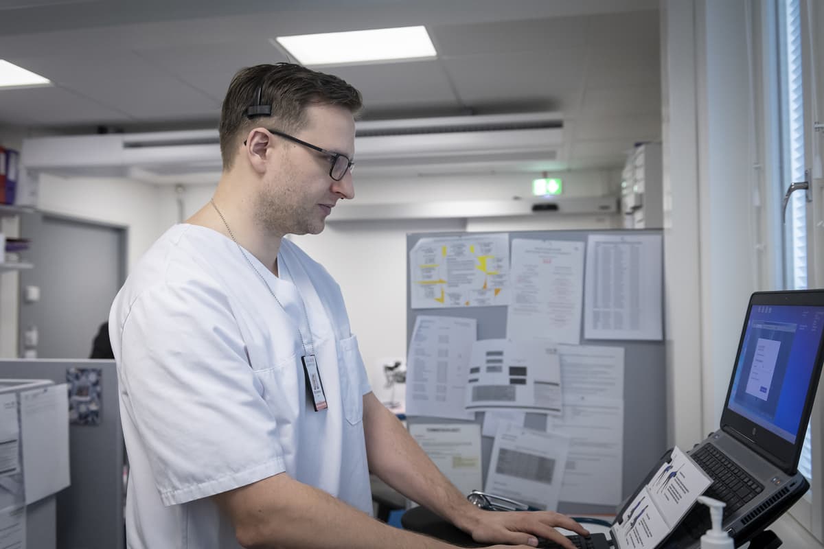 Terveyskeskuslääkäri Vili Arminen