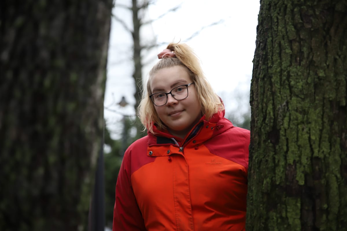 Janina Tiihonen kuvattuna Kotkassa 2020