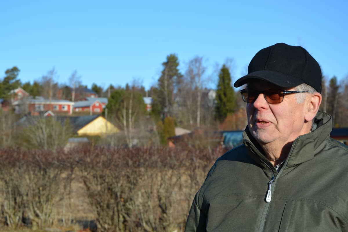 John Åsvik.