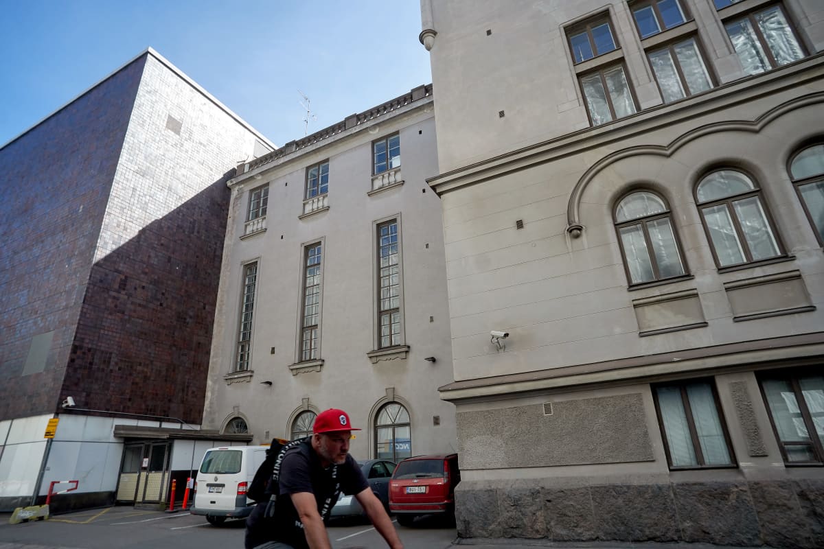 Suomen kansallisteatteri ja 30-luvun väliosa