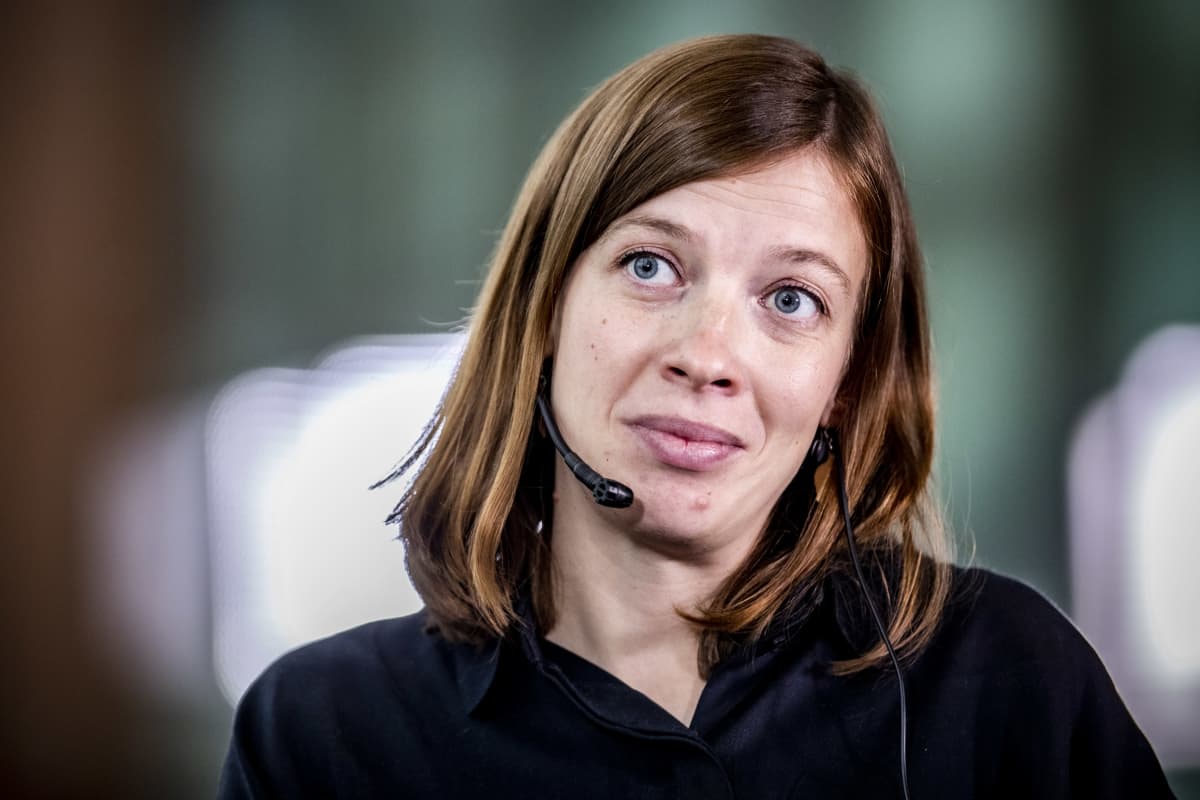Li Andersson (vas.).