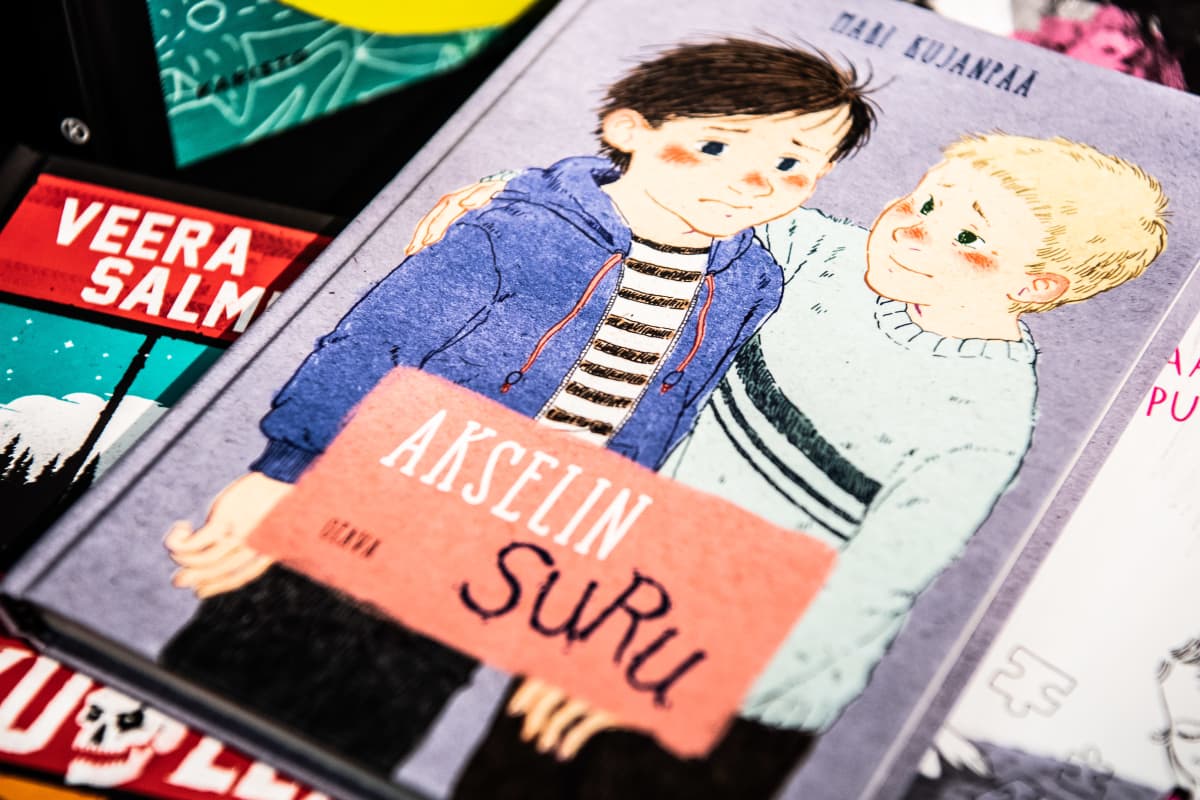 Lasten- ja nuorten kirjoja kuolemasta.