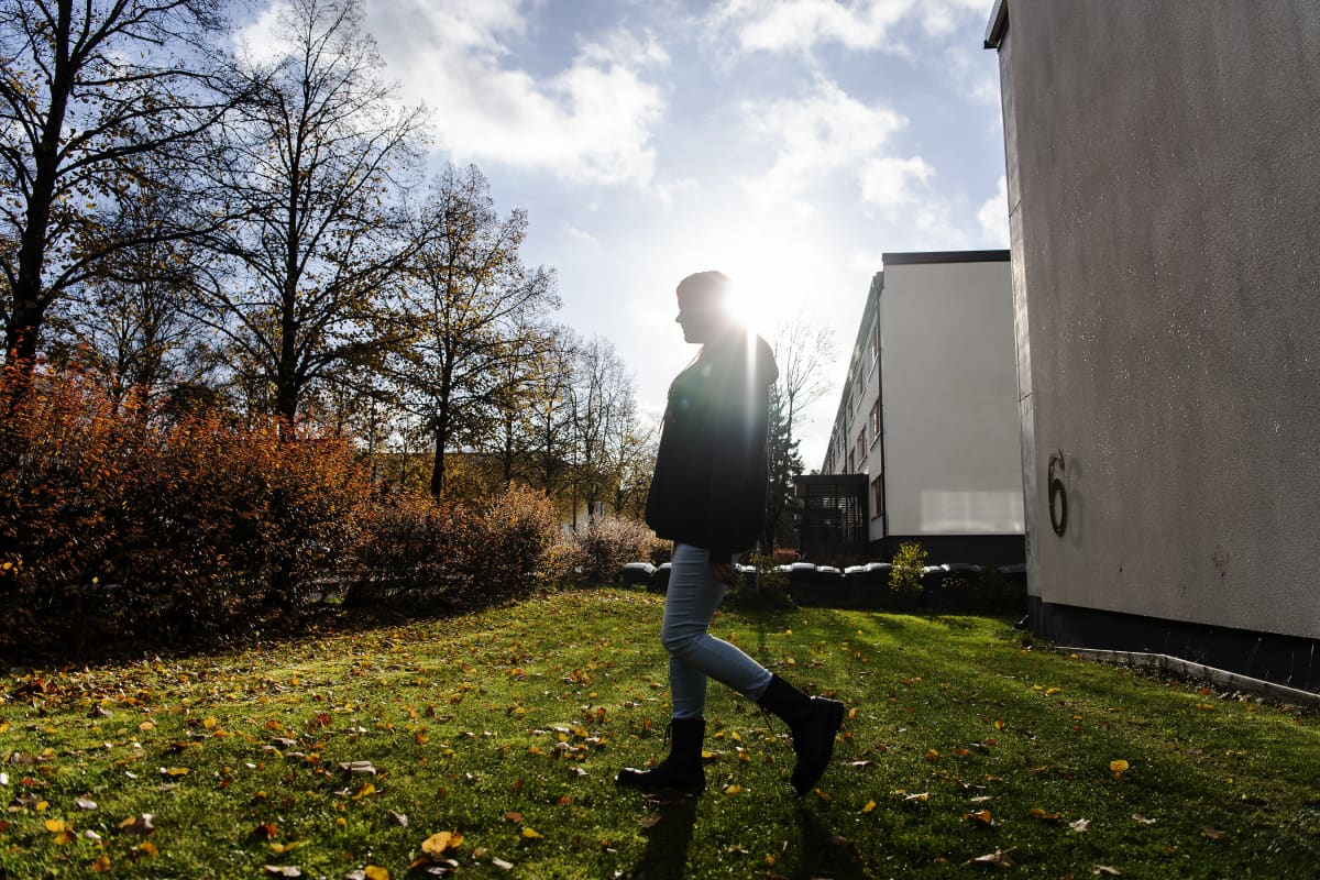 Kuvassa on Niina, joka on yksi Vastaamoon kohdistuneen tietomurron uhreista.